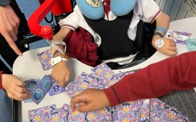 Joysticks para la silla o ganchos para ponerse los calcetines: Ayúdame3D entrega mucho más que brazos